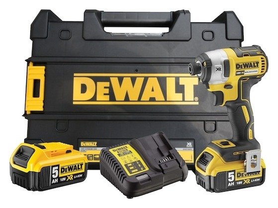 18V XR Brushless Impact Driver - 2 X 5Ah